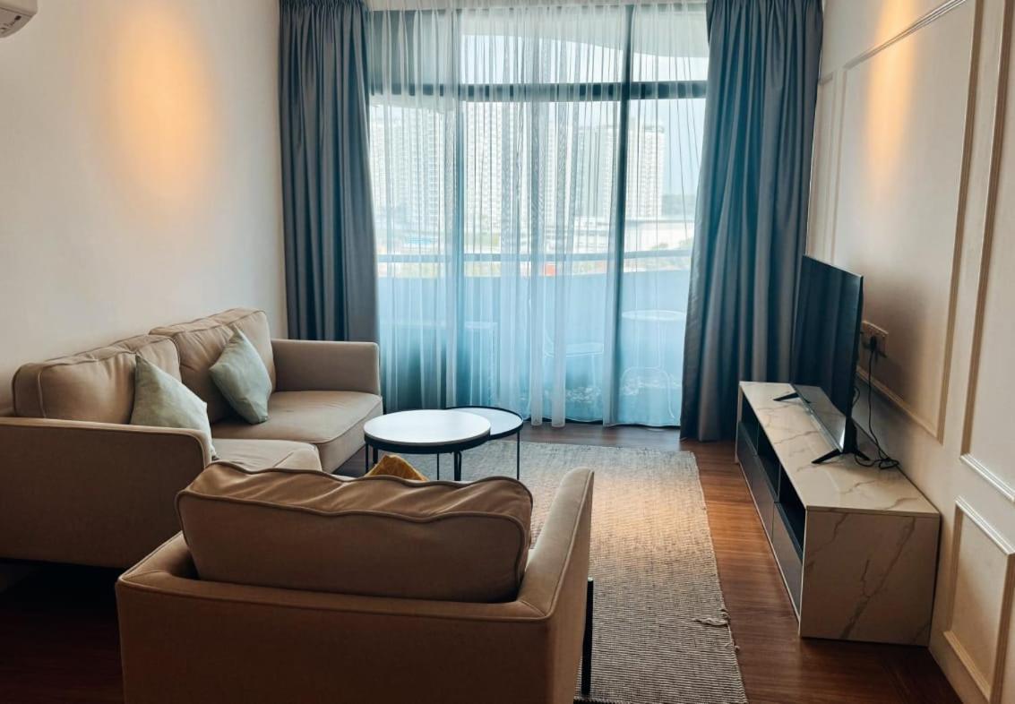 Century Bay Private Residences Sungai Dua Bukit Ngoại thất bức ảnh
