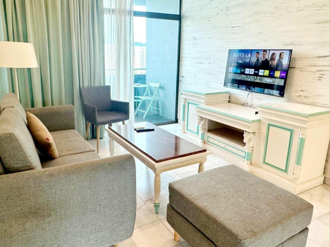 Century Bay Private Residences Sungai Dua Bukit Ngoại thất bức ảnh